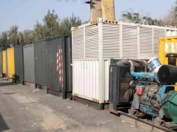浦江200KW柴油发电机机组每小时油耗是多少?